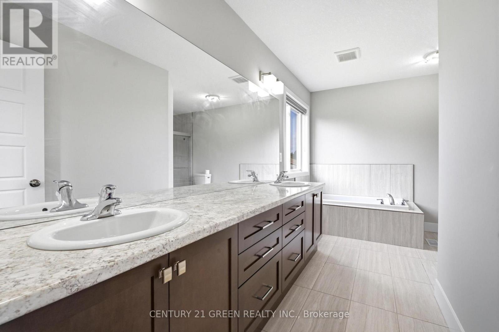 1400 Sandbar Street, London North, Ontario  N6G 0G8 - Photo 29 - X13668846