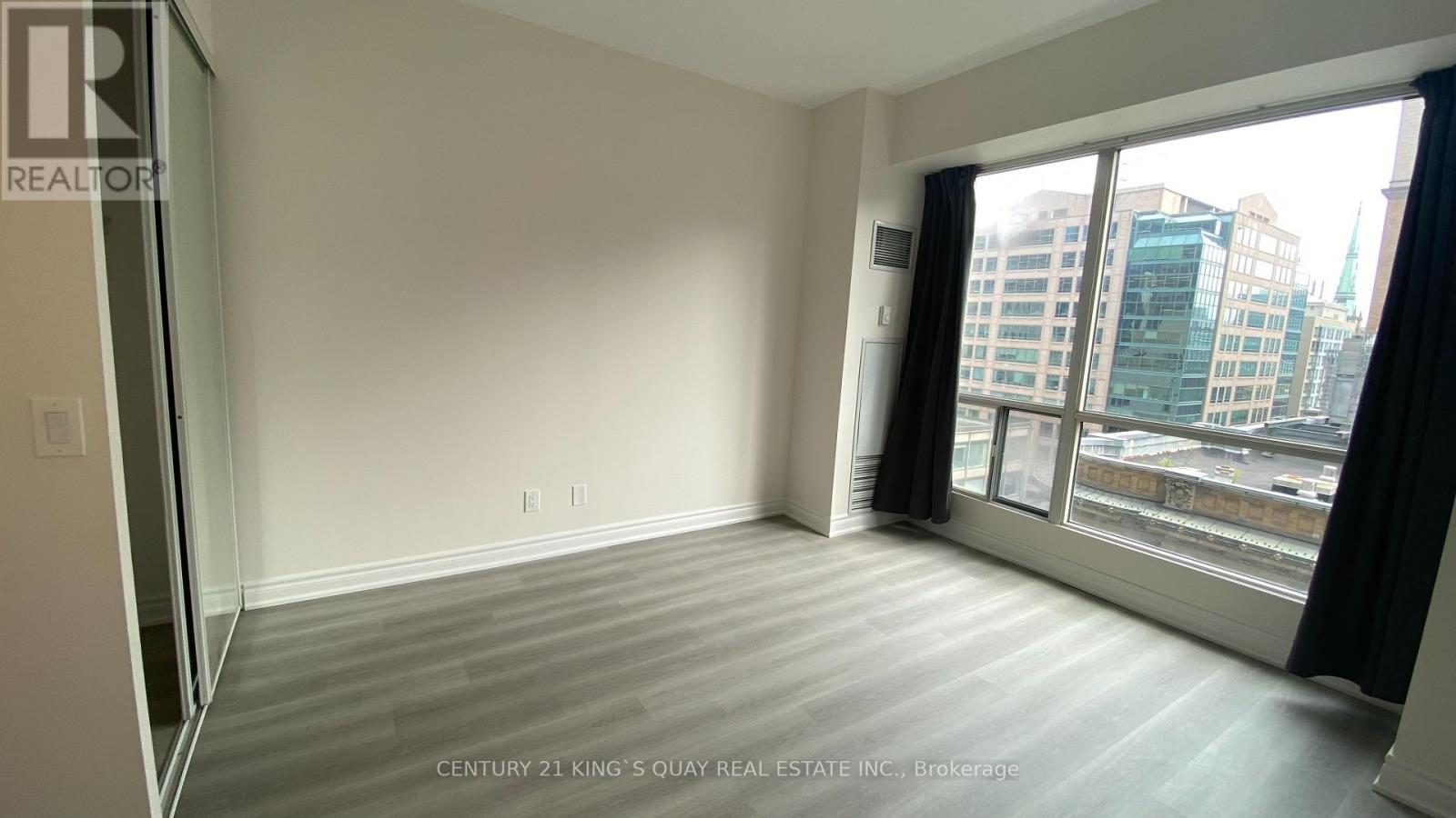 1214 - 7 King Street E, Toronto, Ontario M5C 3C5 - Photo 2 - C13668490