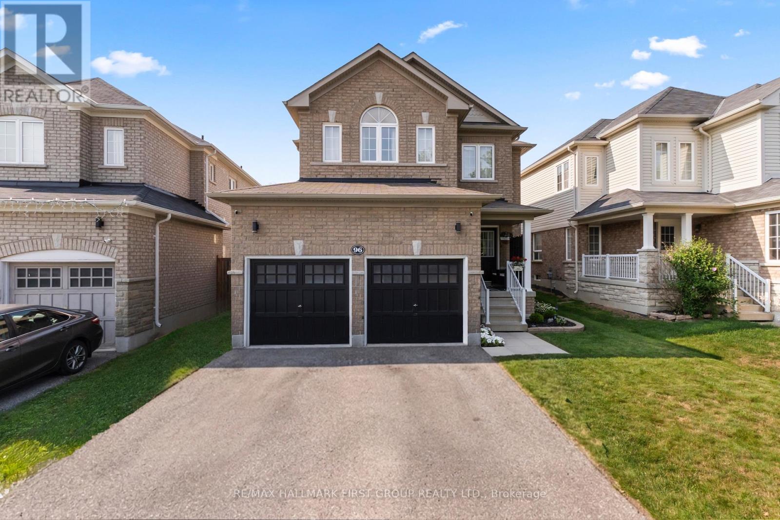 96 Redfern Crescent, Clarington, Ontario  L1C 0K1 - Photo 2 - E13667182