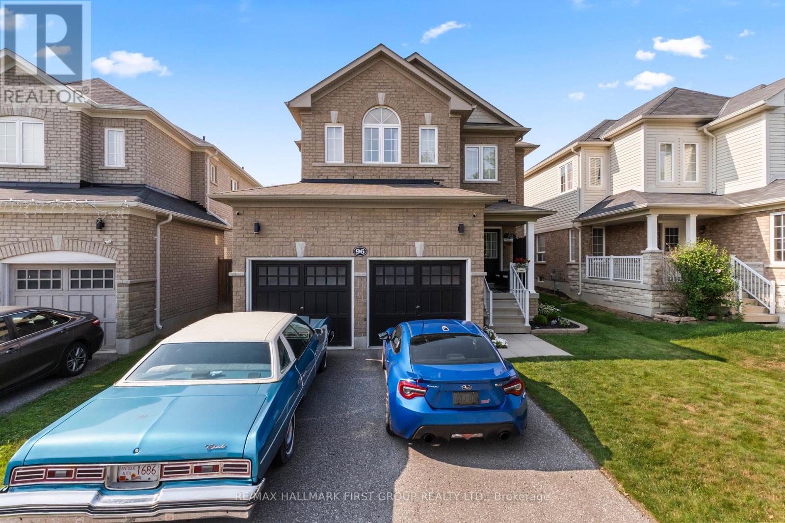 96 Redfern Crescent, Clarington, Ontario  L1C 0K1 - Photo 3 - E13667182