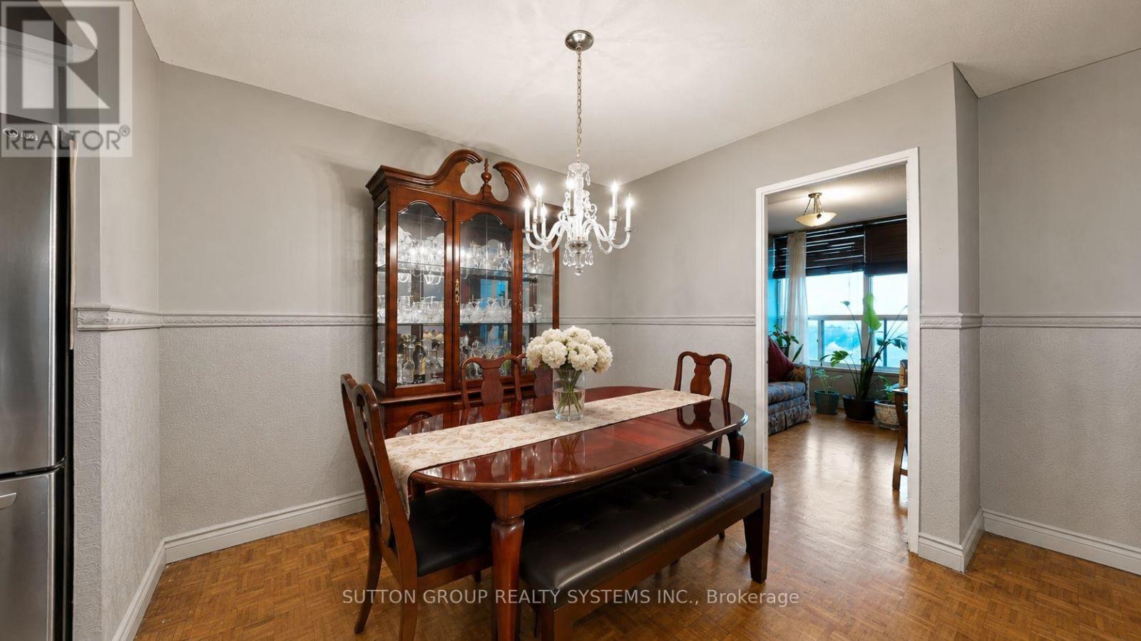 1811 - 85 Emmett Avenue, Toronto, Ontario  M6M 5A2 - Photo 3 - W13662482