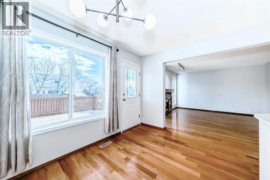 128 Harvest Park Road NE, Calgary, Alberta  T3K 4H9 - Photo 10 - A2305181