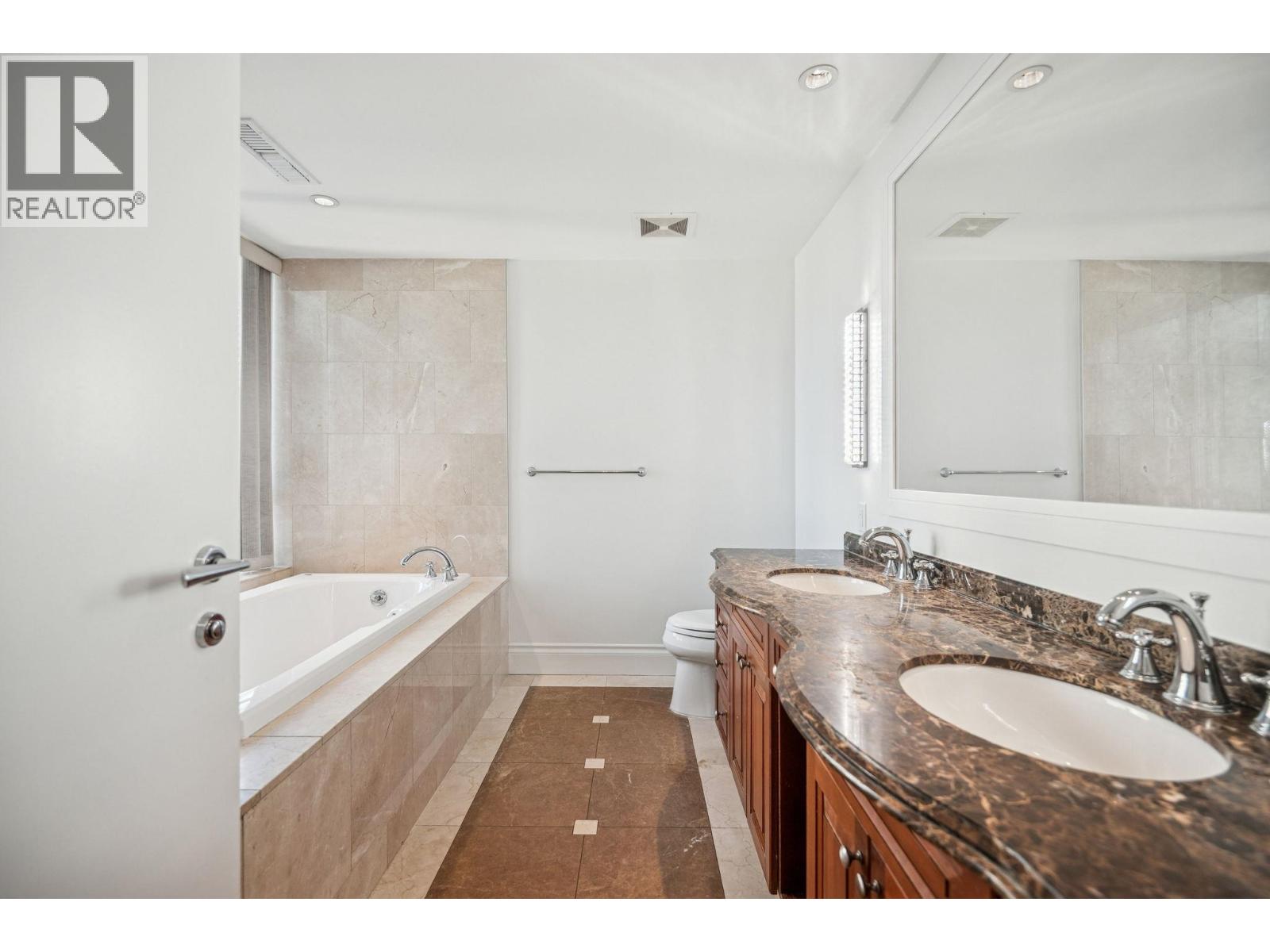 1903 1515 Homer Mews, Vancouver, British Columbia  V6Z 3E8 - Photo 20 - R3154607