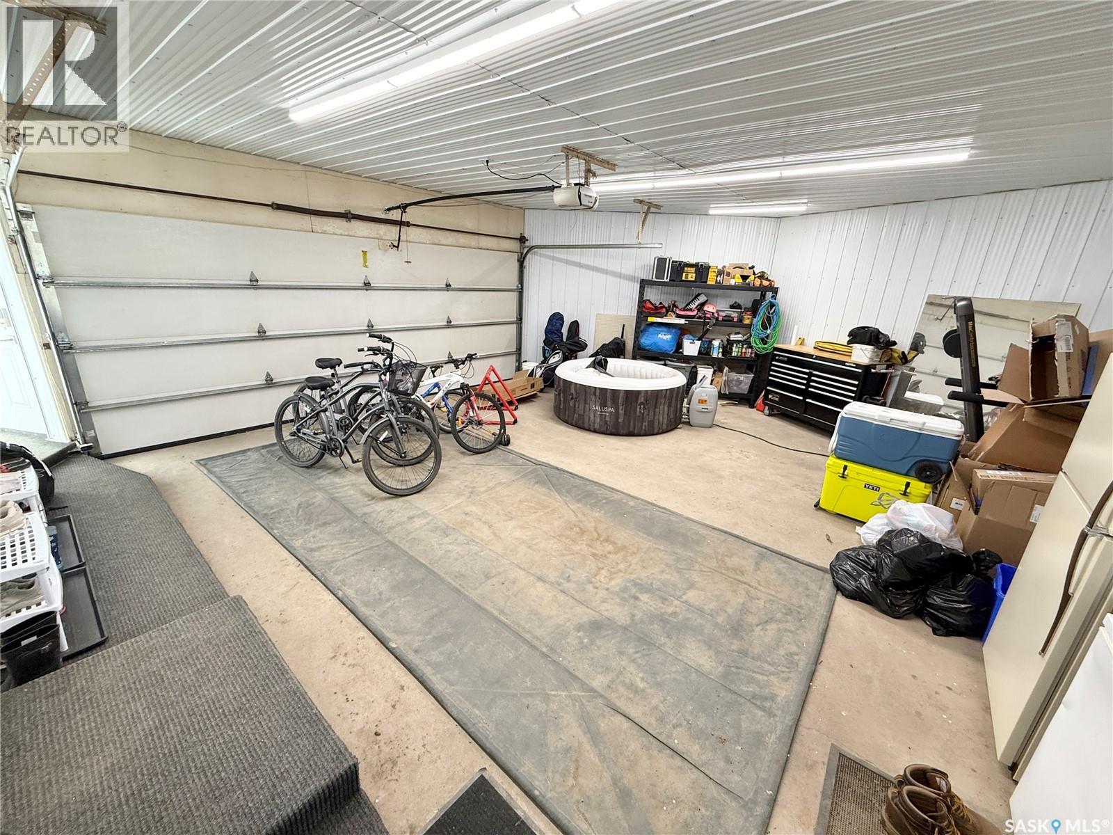 3 Mclelland Bay, Weyburn, Saskatchewan  S4H 2V3 - Photo 5 - SK045411