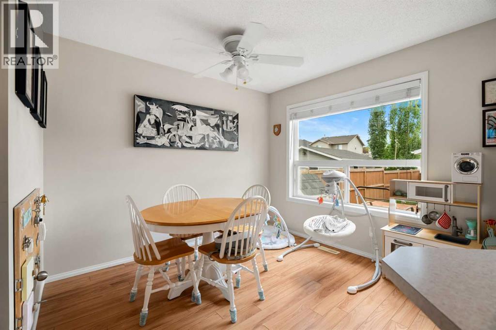 172 Citadel Bluff Close Nw, Calgary, Alberta  T3G 5E3 - Photo 5 - A2327122