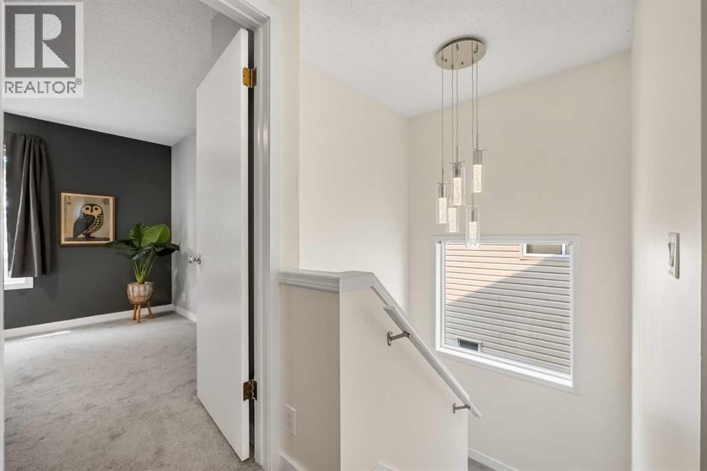 91 Hidden Crescent NW, Calgary, Alberta  T3A 5L4 - Photo 16 - A2336261