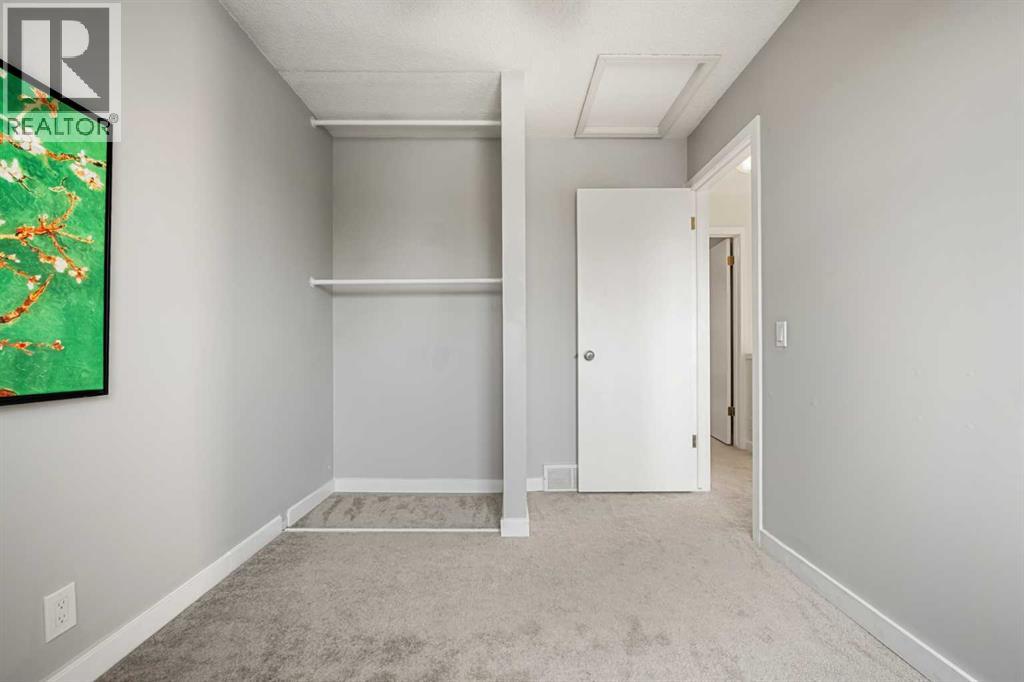 91 Hidden Crescent NW, Calgary, Alberta  T3A 5L4 - Photo 25 - A2336261