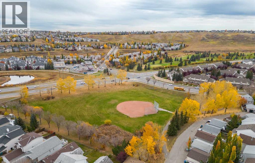 91 Hidden Crescent NW, Calgary, Alberta  T3A 5L4 - Photo 46 - A2336261