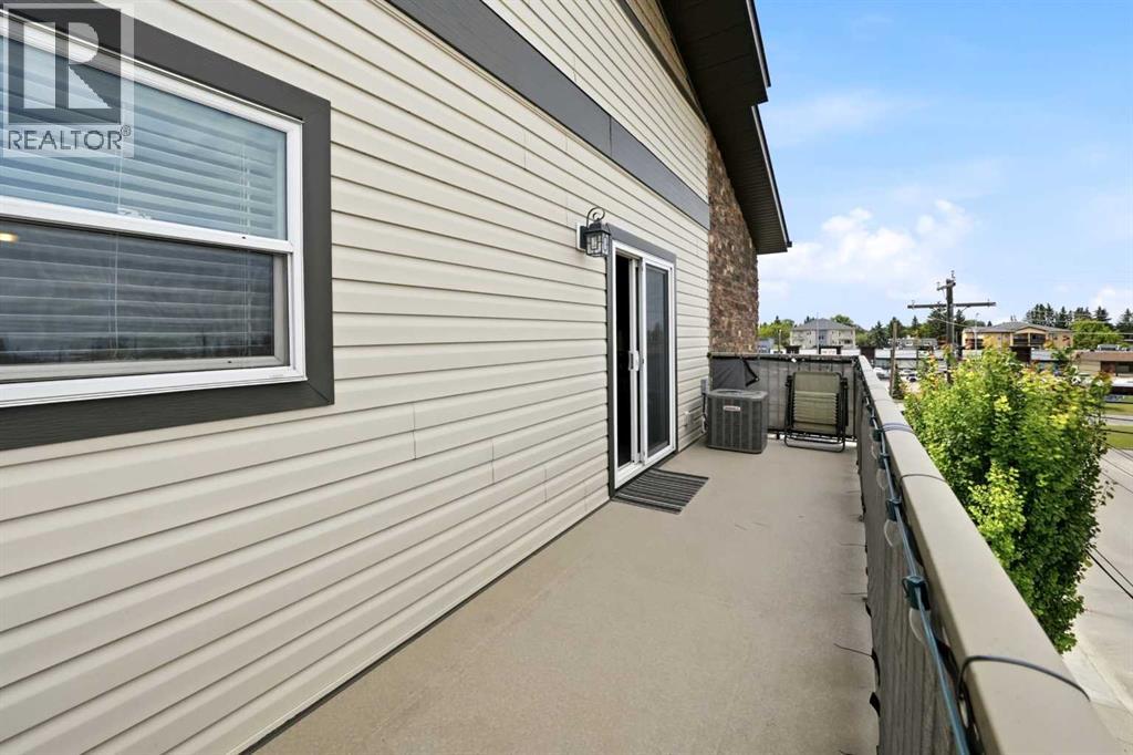 3430 49 Avenue, Red Deer, Alberta  T4N 3W2 - Photo 4 - A2336874