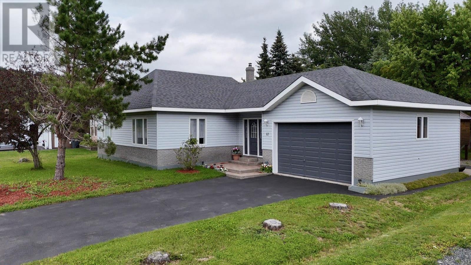 12 Sandy Street, Clarenville, Newfoundland & Labrador  A5A 4N3 - Photo 3 - 1299478