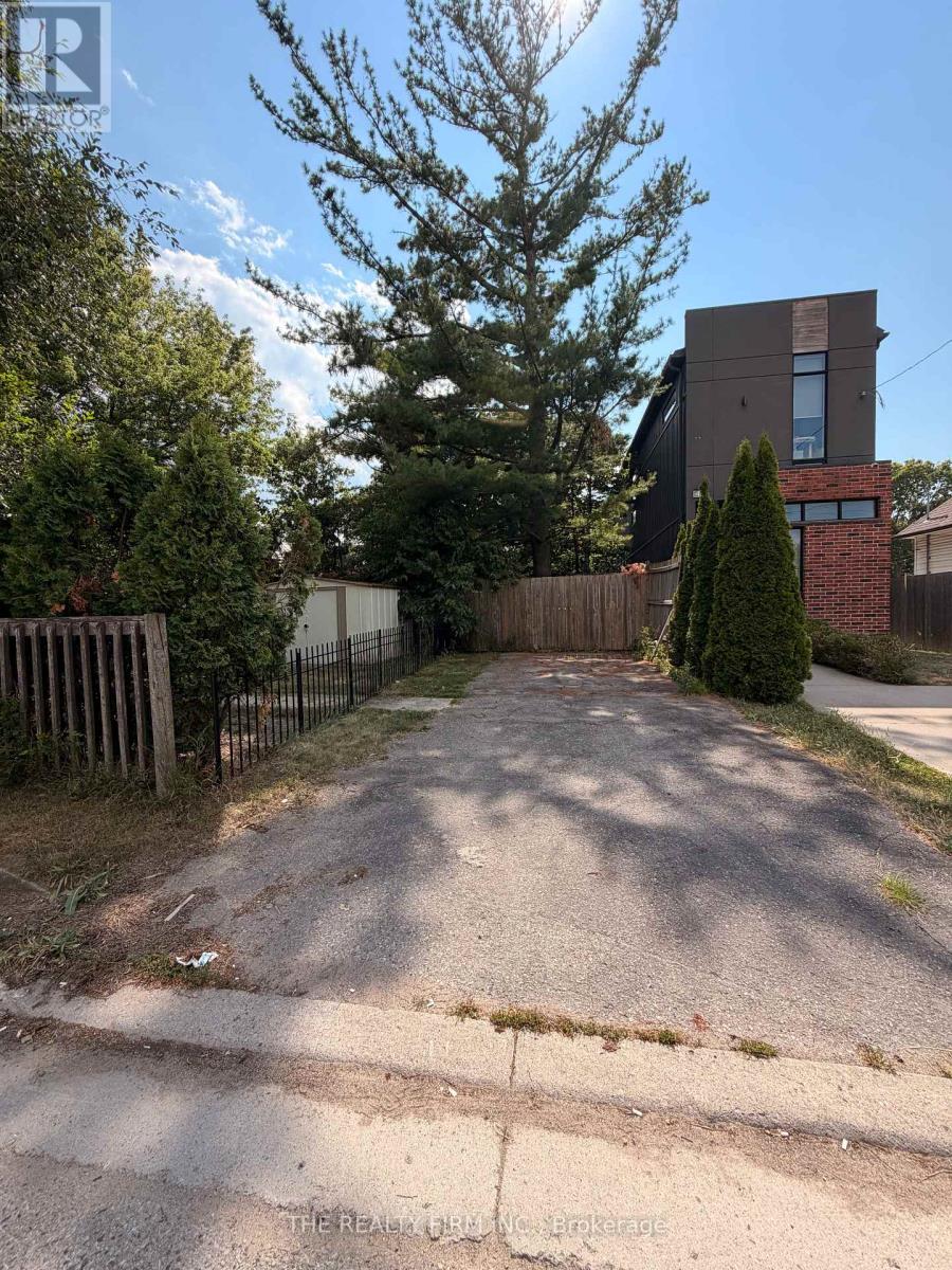 24 May Street, London East, Ontario  N5Z 1C5 - Photo 15 - X13668982