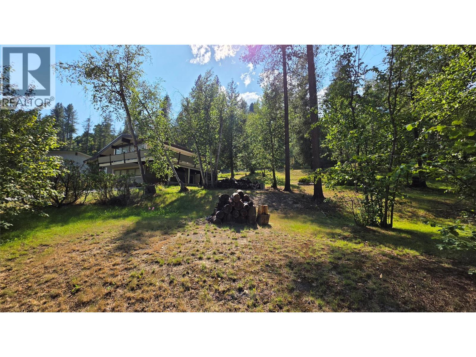 3108 1st Avenue, Castlegar, British Columbia  V1N 2R3 - Photo 6 - 10395317