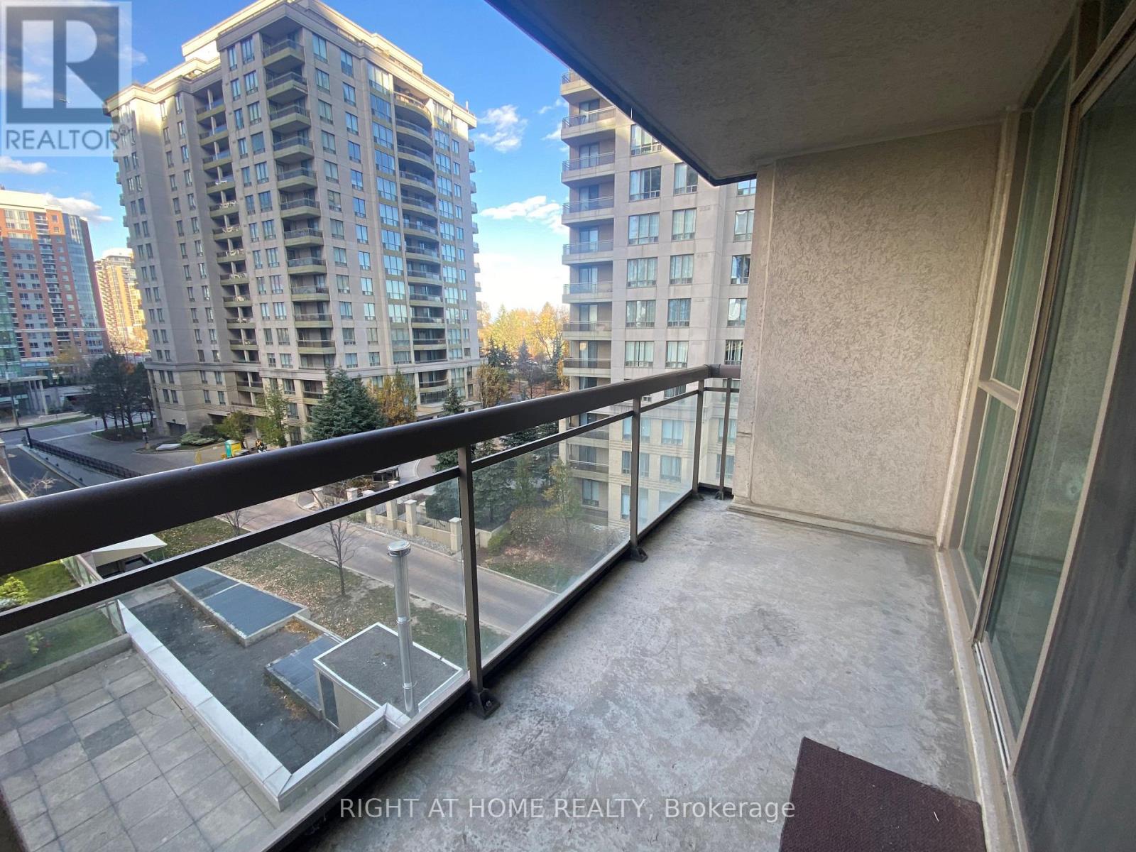 603 - 18 Parkview Avenue, Toronto, Ontario  M2N 7H7 - Photo 12 - C13668920