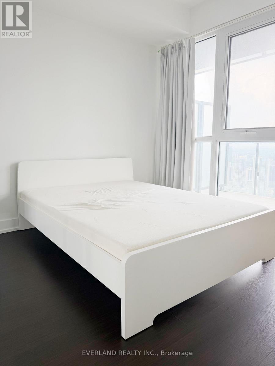 5706 - 7 Grenville Street, Toronto, Ontario  M4Y 0E9 - Photo 12 - C13668922