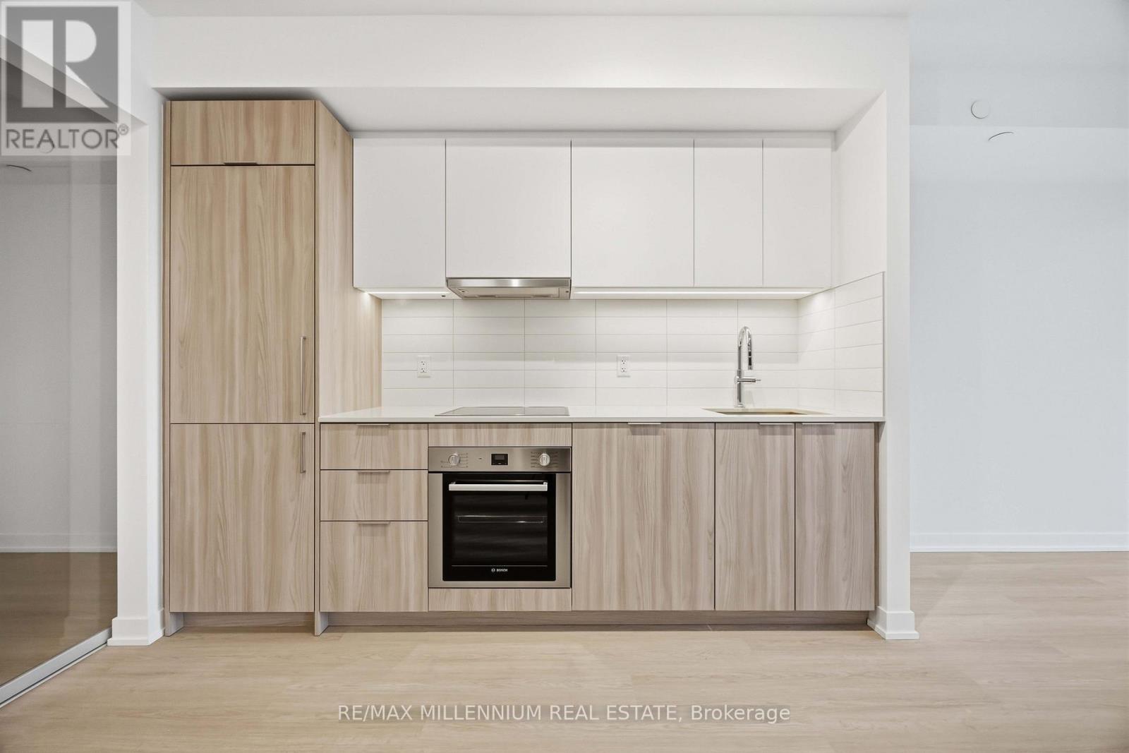 1703 - 15 Salomon Drive, Toronto, Ontario  M3C 0T2 - Photo 10 - C13668958