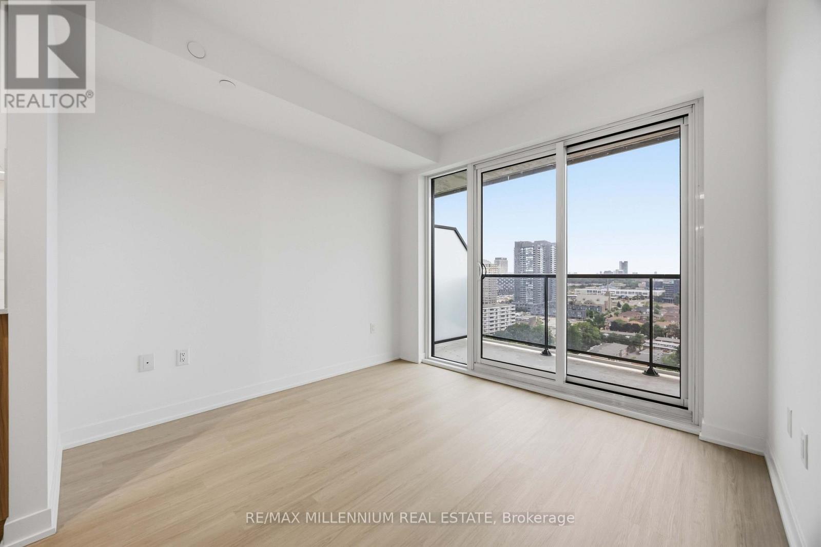 1703 - 15 Salomon Drive, Toronto, Ontario  M3C 0T2 - Photo 15 - C13668958