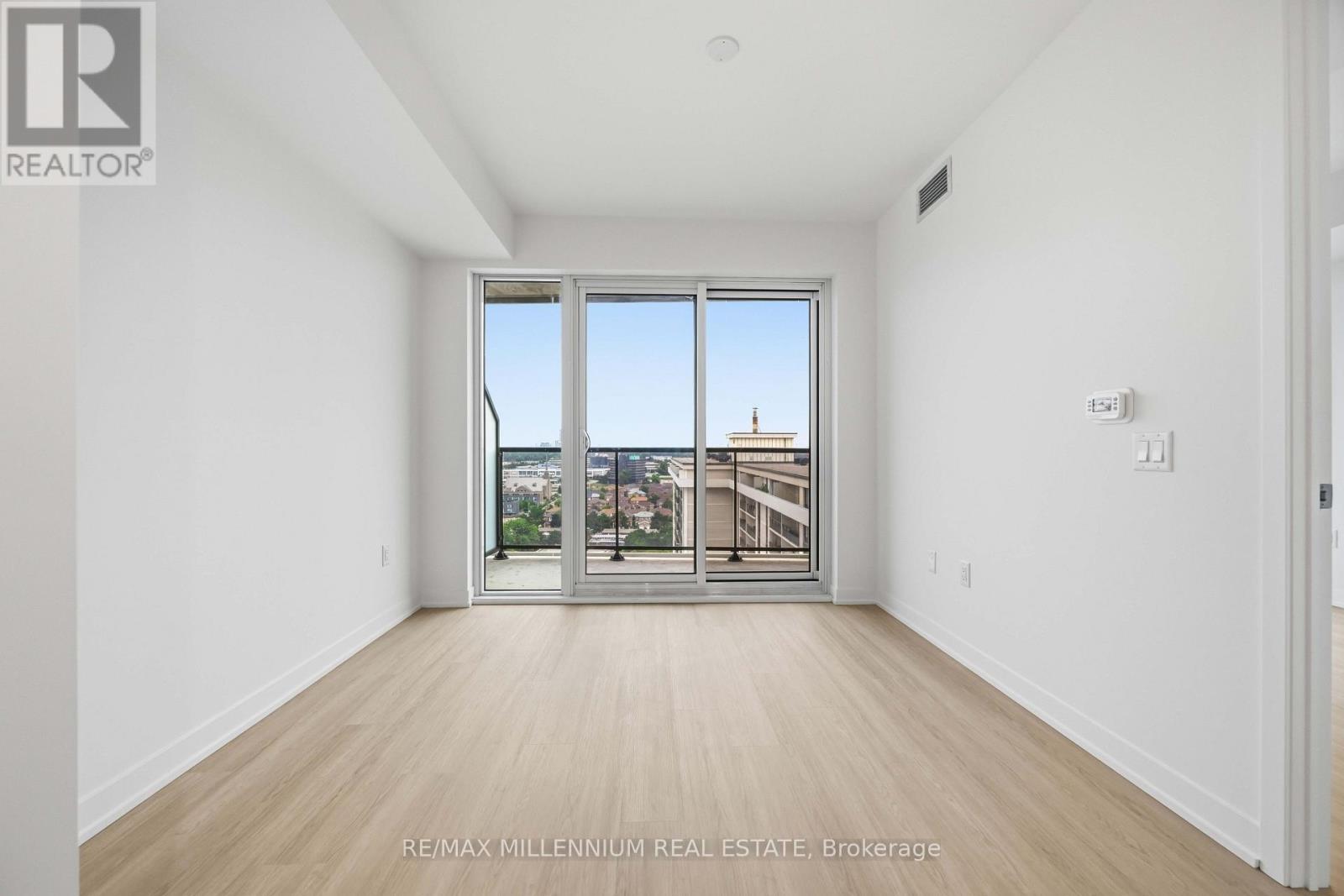 1703 - 15 Salomon Drive, Toronto, Ontario  M3C 0T2 - Photo 17 - C13668958