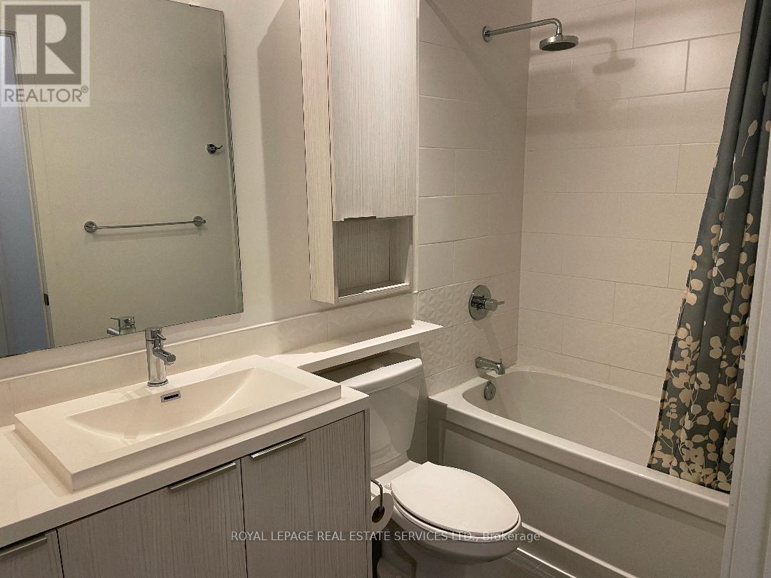 101 - 2 Sonic Way, Toronto, Ontario M3C 0P2 - Photo 7 - C13668974