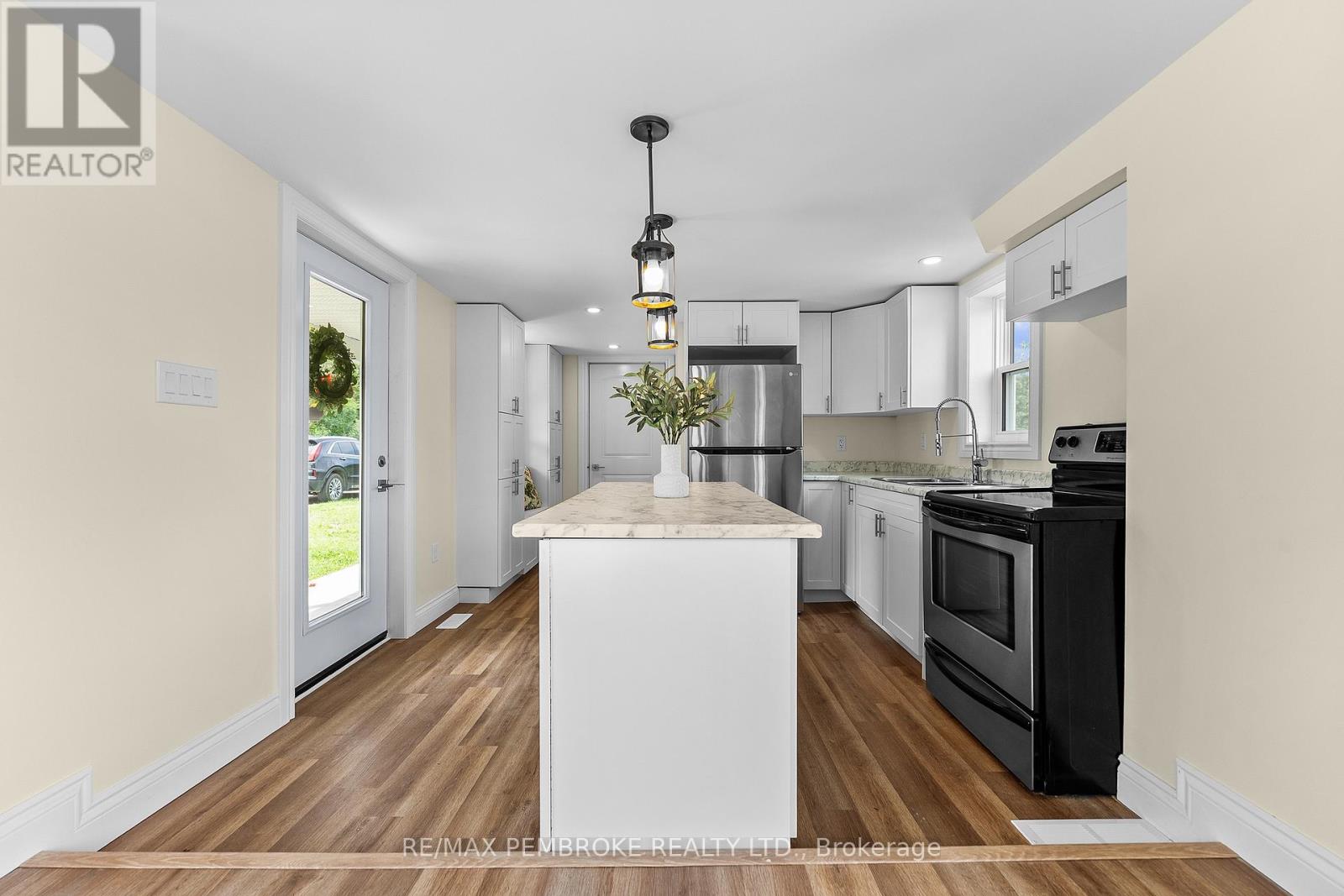 480 Blank Street, Pembroke, Ontario  K8A 4H1 - Photo 12 - X13623804
