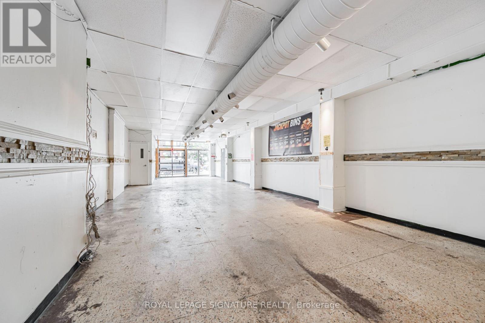 1775a Danforth Avenue, Toronto, Ontario  M4C 1J1 - Photo 15 - E13668918