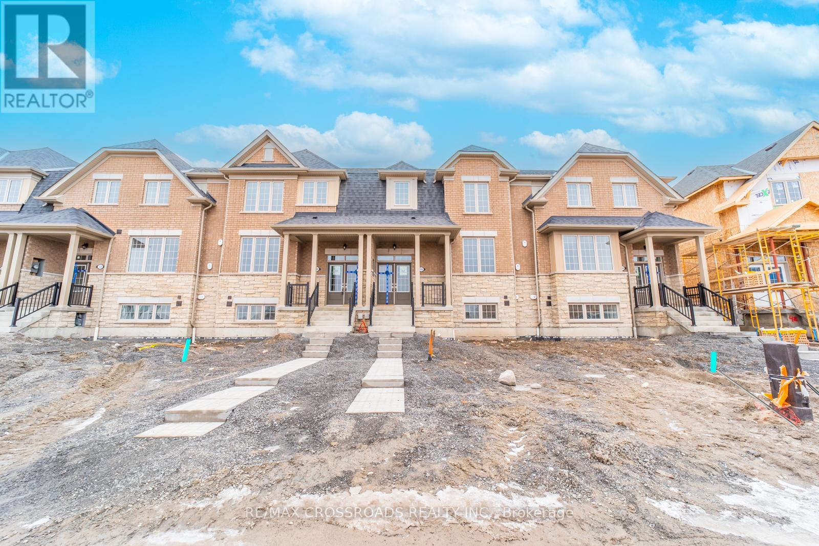 332 CORONATION ROAD, Whitby, Ontario