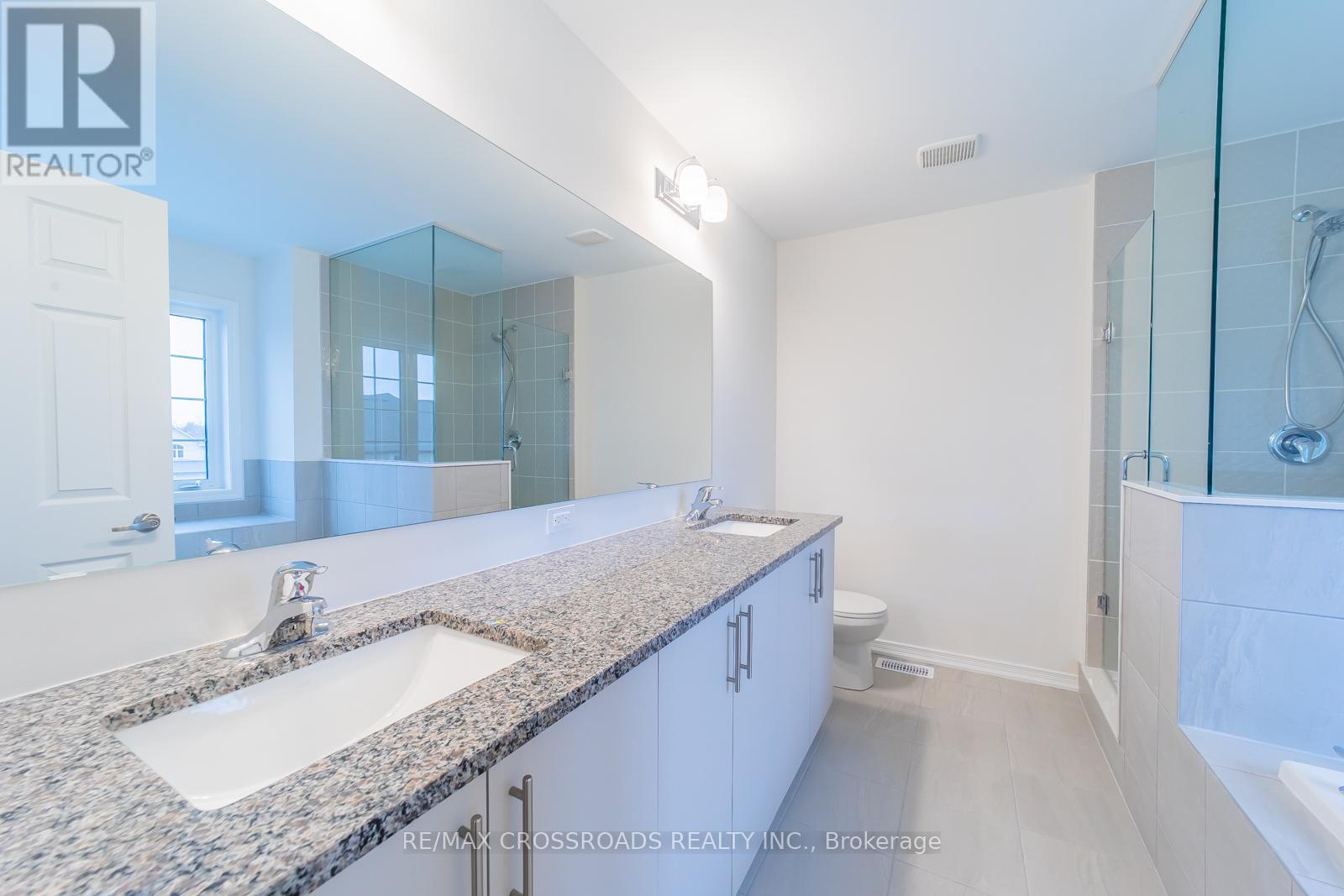 332 Coronation Road, Whitby, Ontario  M1P 1Y2 - Photo 19 - E13668968