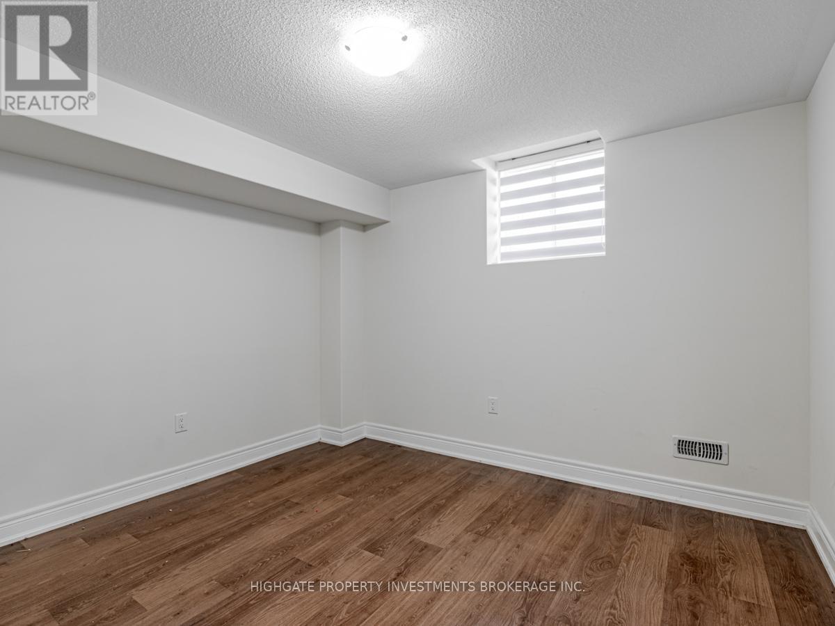Bsmt - 1055 Purus Path, Pickering, Ontario  L1V 2P8 - Photo 23 - E13668970