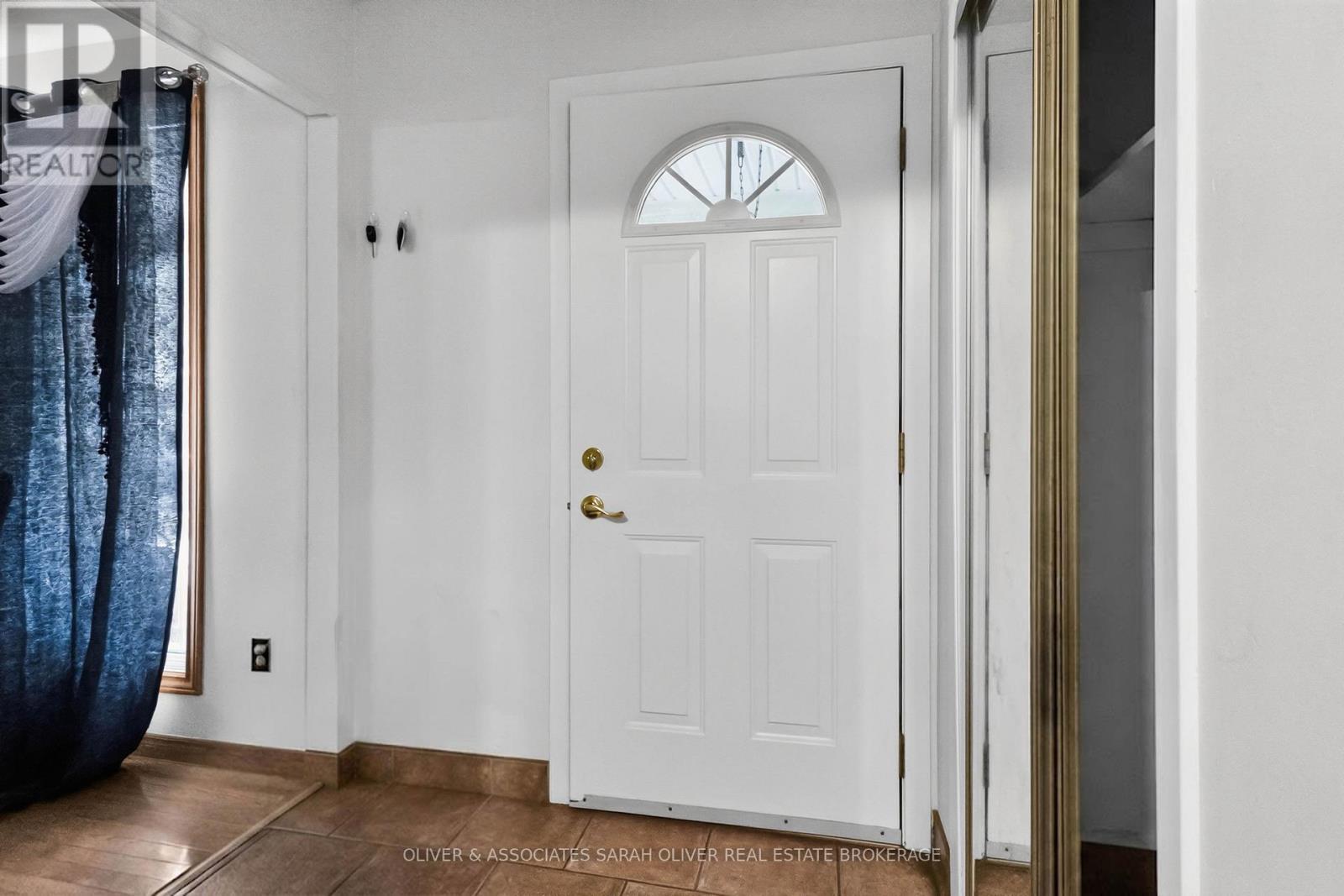 23 Goodman Drive, London South, Ontario  N5Z 4G9 - Photo 8 - X13668500