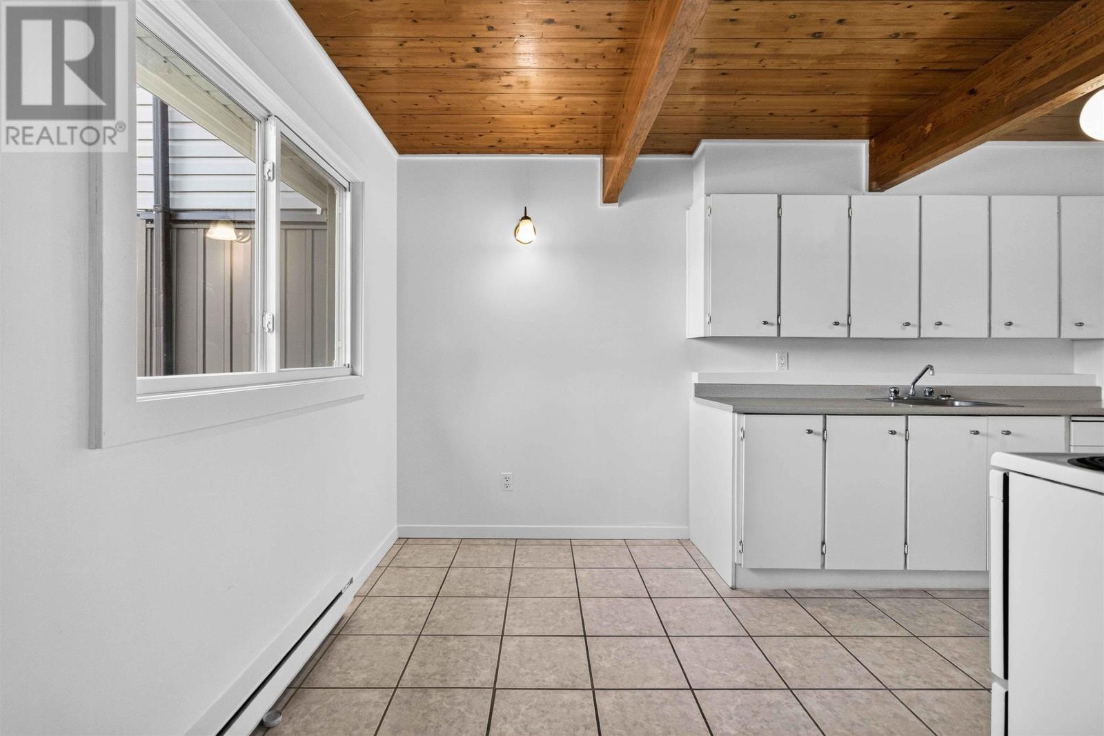 27 Drumdonald Road, Halifax, Nova Scotia  B3P 2L1 - Photo 10 - 202619181