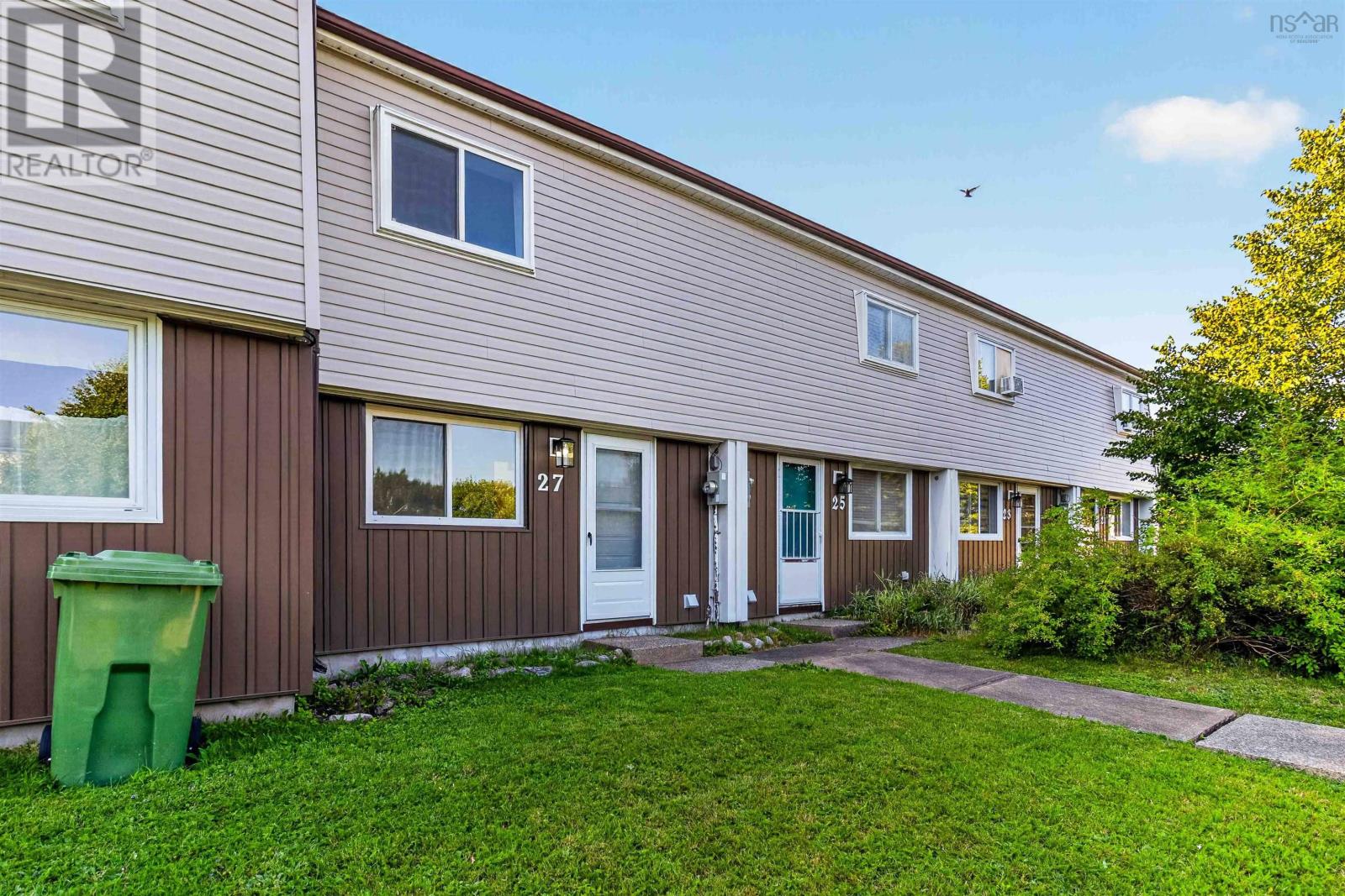 27 Drumdonald Road, Halifax, Nova Scotia  B3P 2L1 - Photo 3 - 202619181