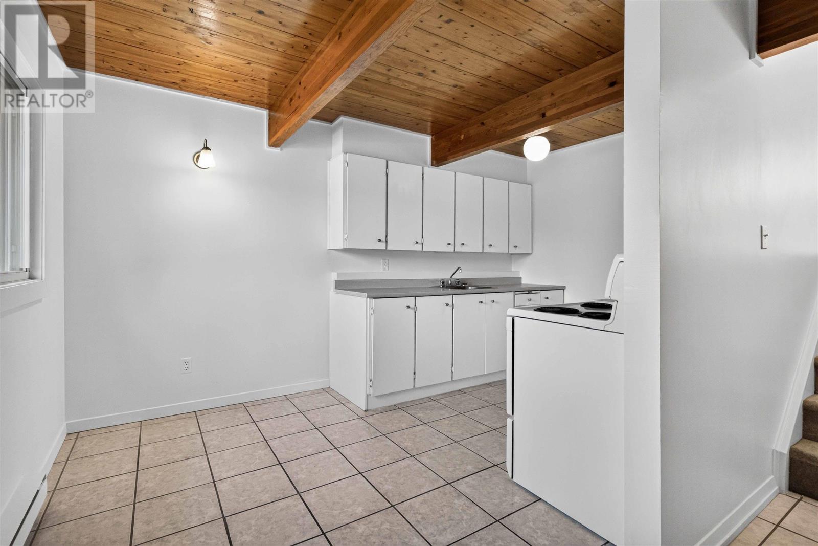 27 Drumdonald Road, Halifax, Nova Scotia  B3P 2L1 - Photo 5 - 202619181