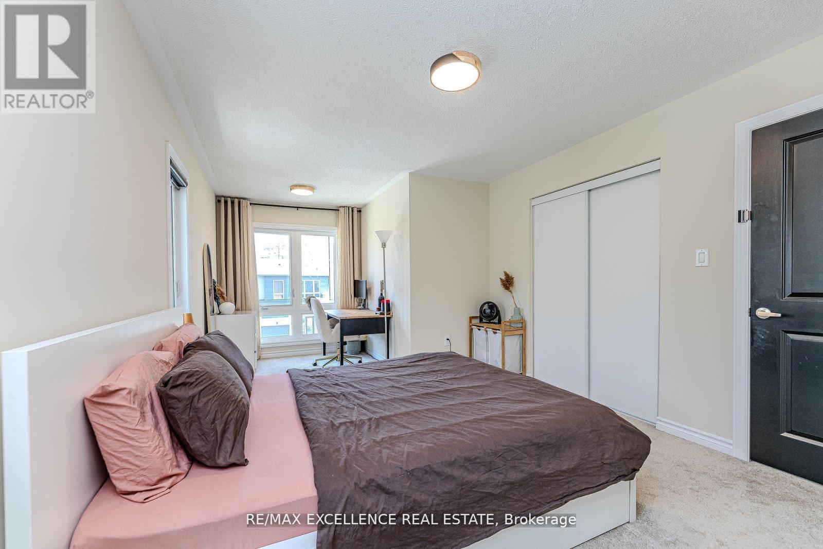 80 Berkely Street, Wasaga Beach, Ontario  L9Z 0K5 - Photo 33 - S13668926