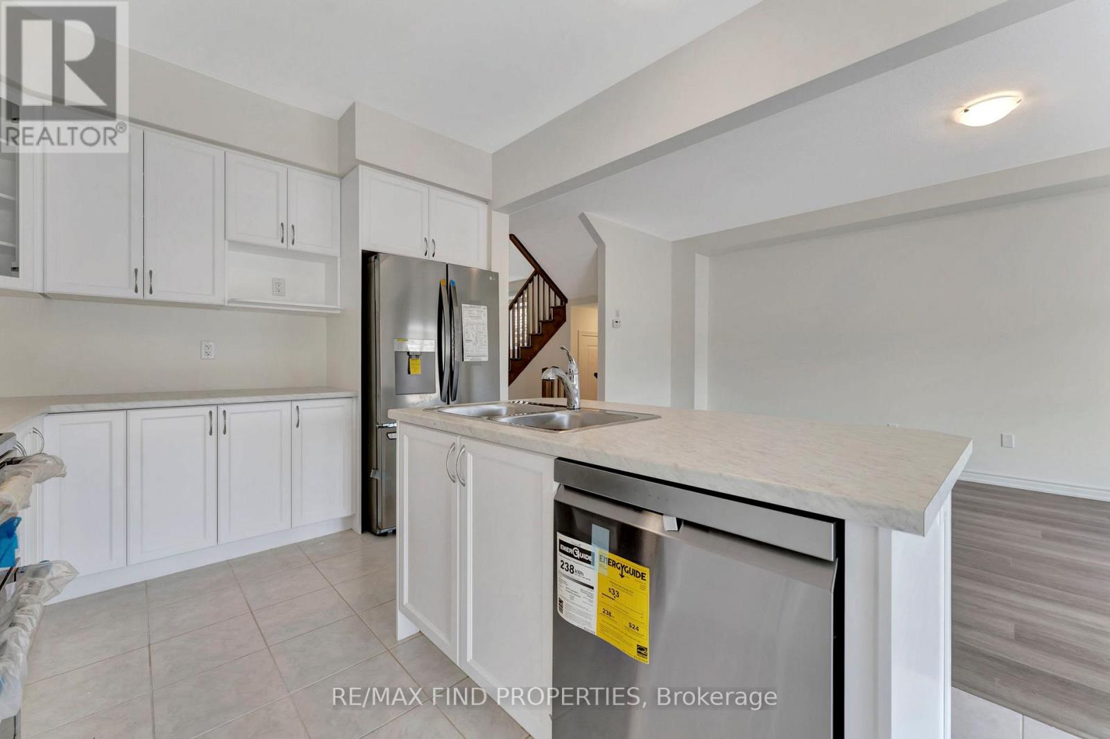 21 Dennis Avenue, Brantford, Ontario N3V 0C1 - Photo 14 - X13656886