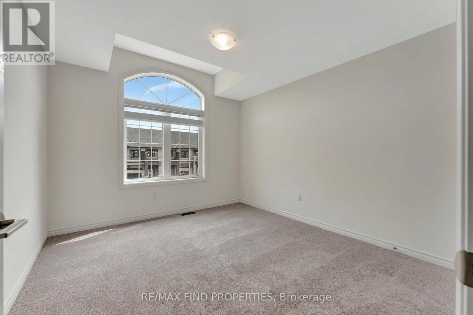 21 Dennis Avenue, Brantford, Ontario N3V 0C1 - Photo 27 - X13656886