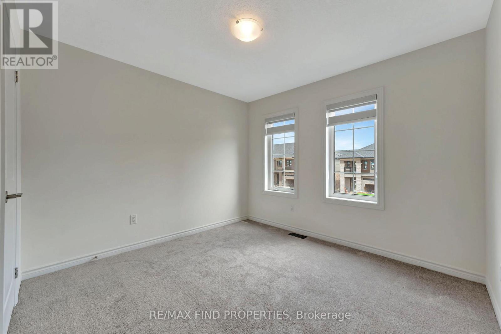 21 Dennis Avenue, Brantford, Ontario N3V 0C1 - Photo 26 - X13656886