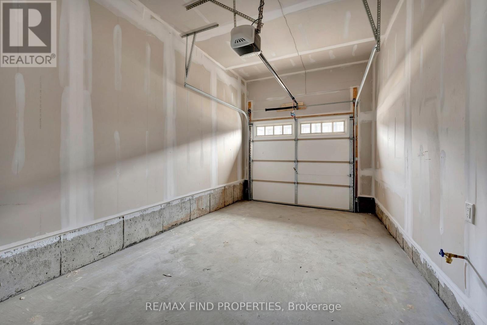 21 Dennis Avenue, Brantford, Ontario N3V 0C1 - Photo 31 - X13656886