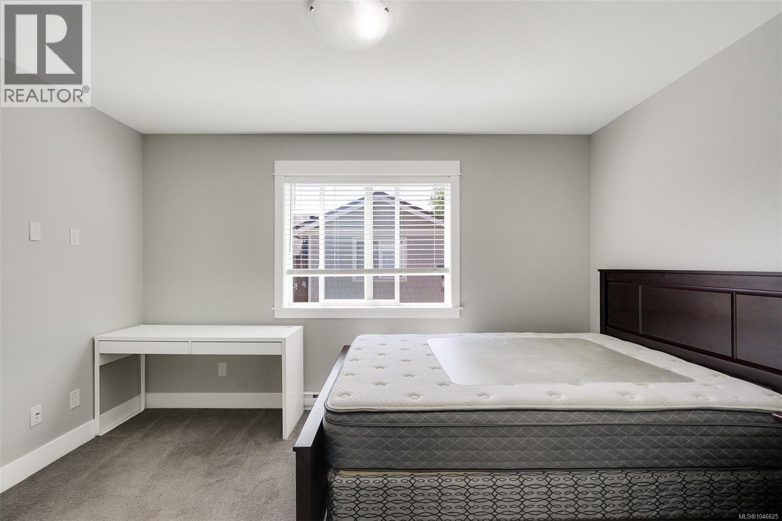 1 2923 Shelbourne St, Victoria, British Columbia V8R 4M7 - Photo 43 - 1046625