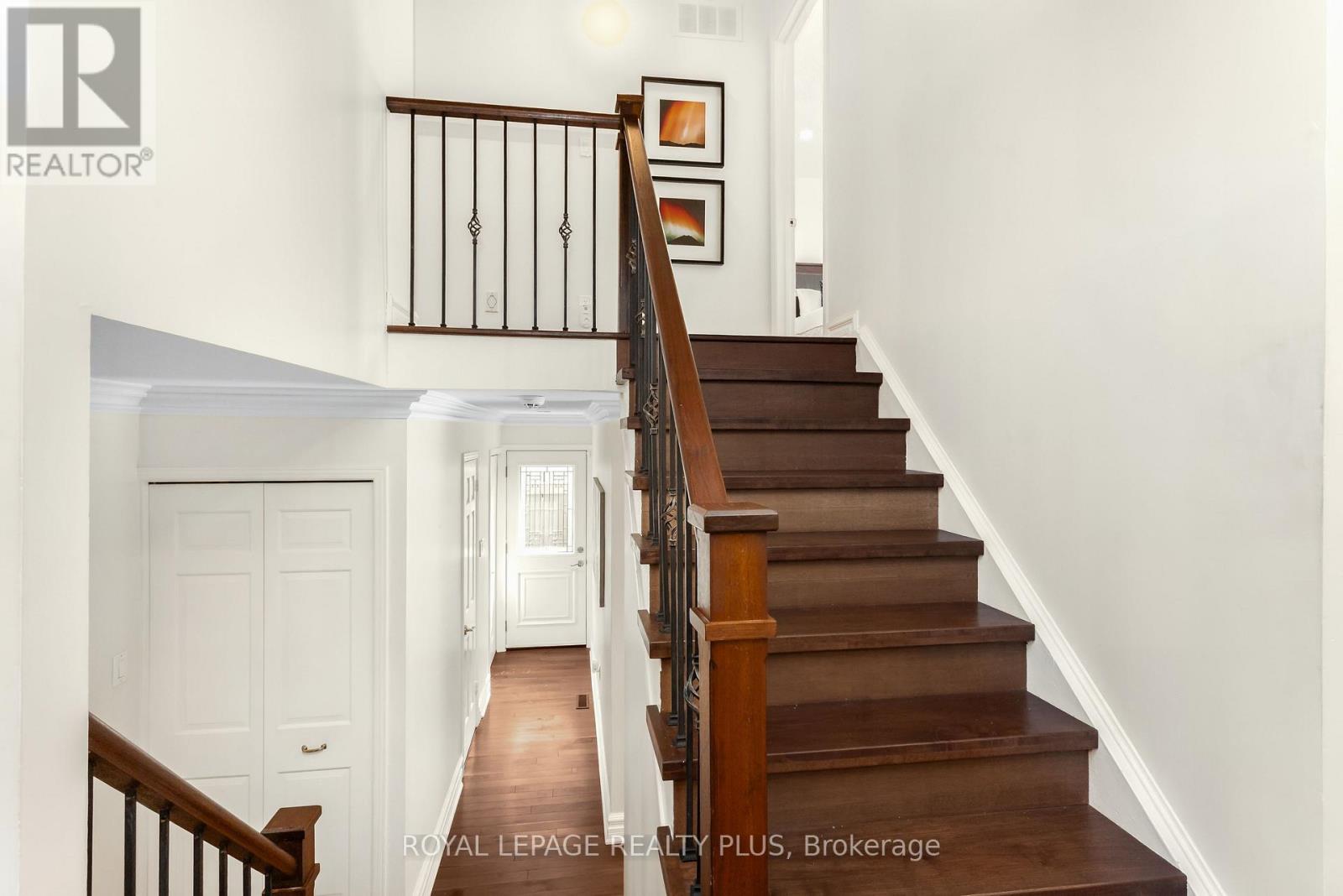 2985 Dancer Court, Mississauga, Ontario  L5L 1Y5 - Photo 16 - W13668924
