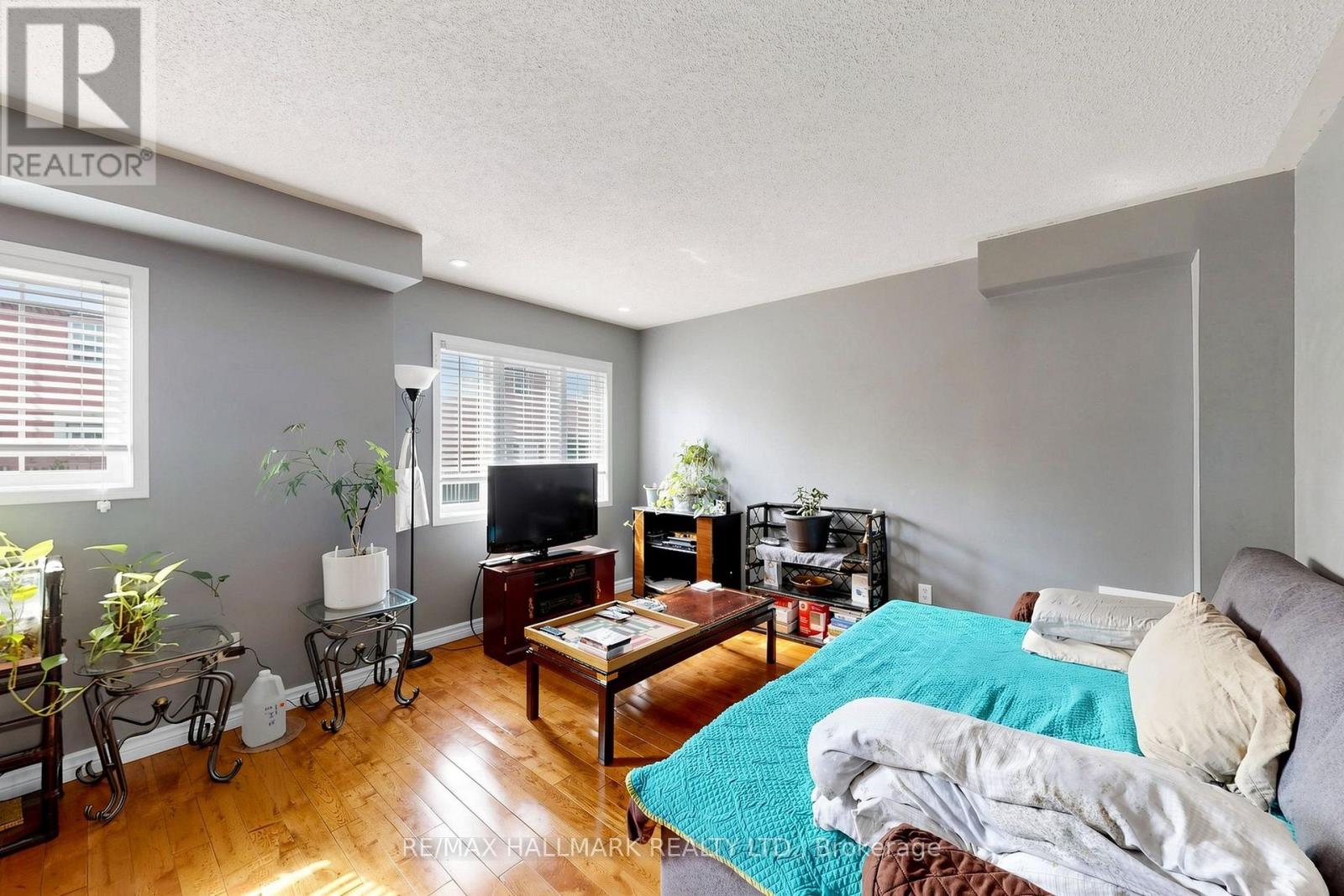14 Elphick Lane, Toronto, Ontario  M9N 4A2 - Photo 3 - W13668930
