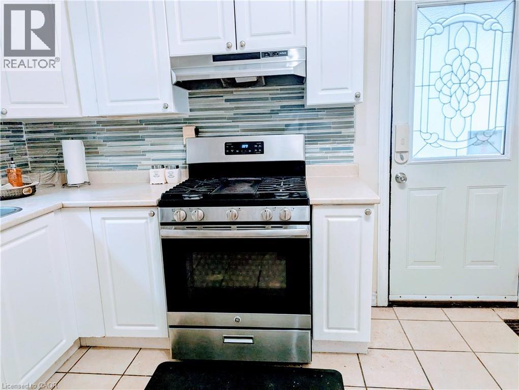 81 Grey Street, Brantford, Ontario  N3T 2T4 - Photo 8 - 40853727