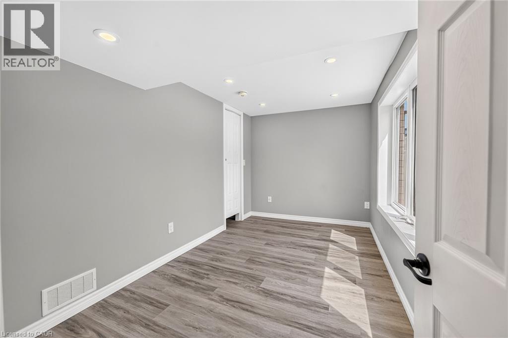 57 Irwin Avenue, Ancaster, Ontario  L9K 0E9 - Photo 40 - 40854900