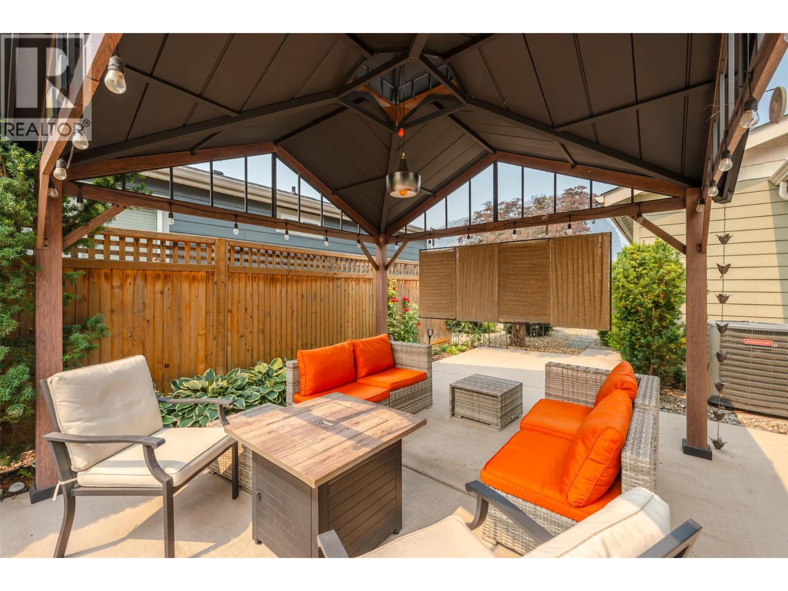 8300 Gallagher Lk Frontage Road Unit# 7, Oliver, British Columbia  V0H 1T2 - Photo 2 - 10397543