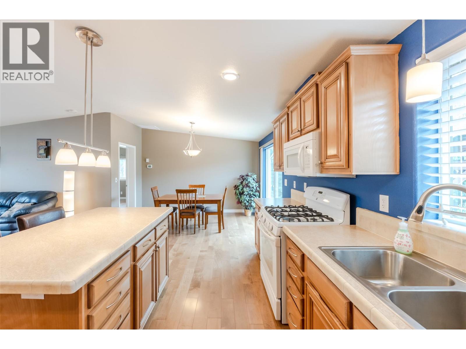 8300 Gallagher Lk Frontage Road Unit# 7, Oliver, British Columbia  V0H 1T2 - Photo 11 - 10397543