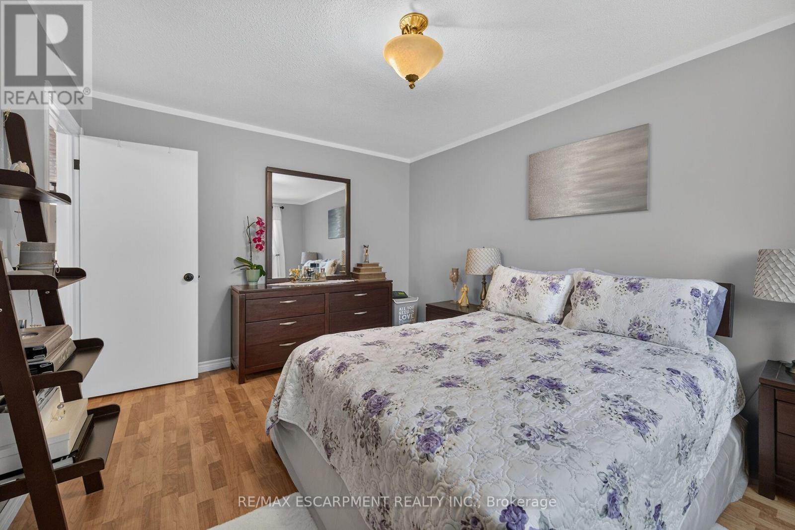 49 Brookstream Court, Hamilton, Ontario  L8K 6J3 - Photo 24 - X13669034