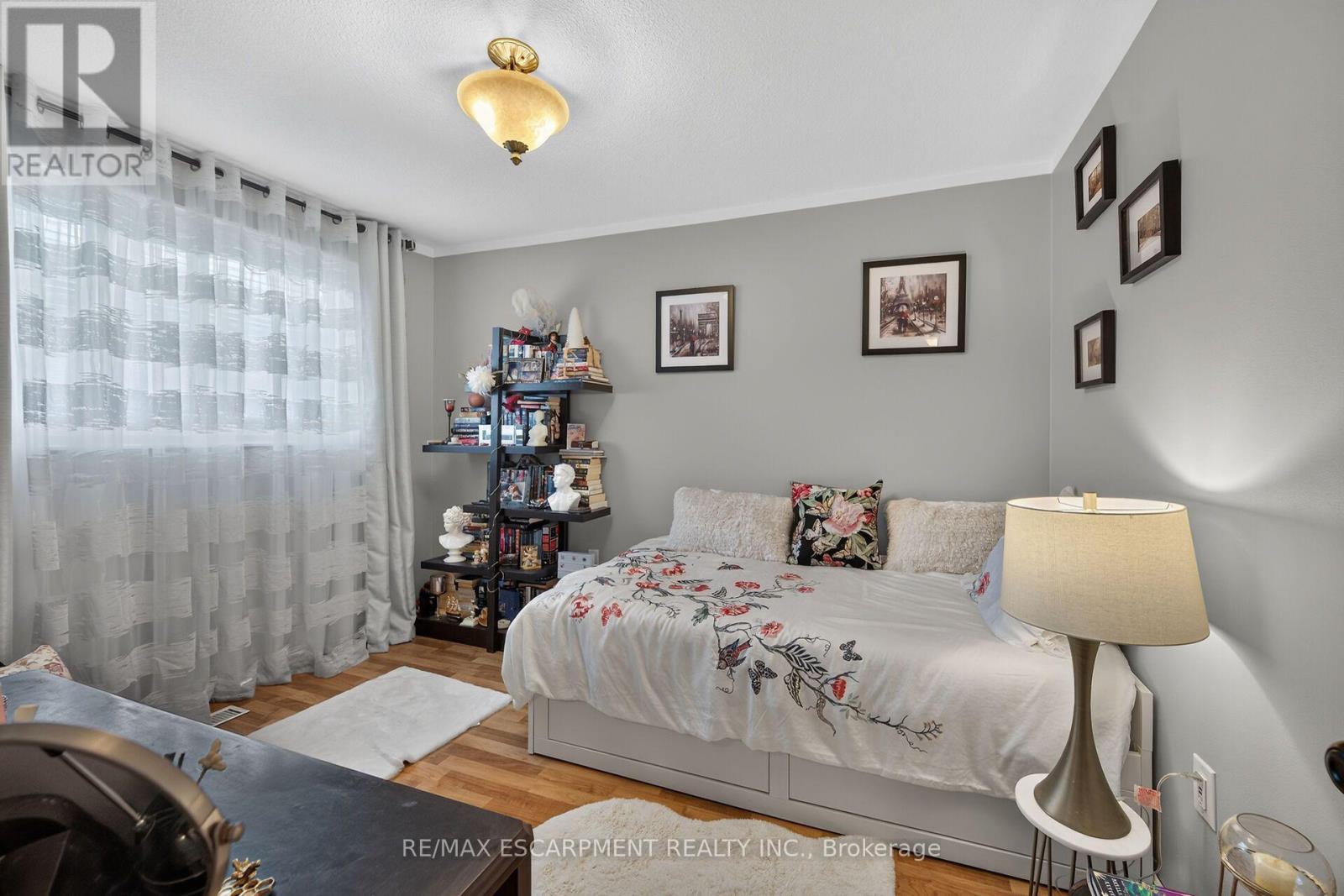49 Brookstream Court, Hamilton, Ontario  L8K 6J3 - Photo 27 - X13669034
