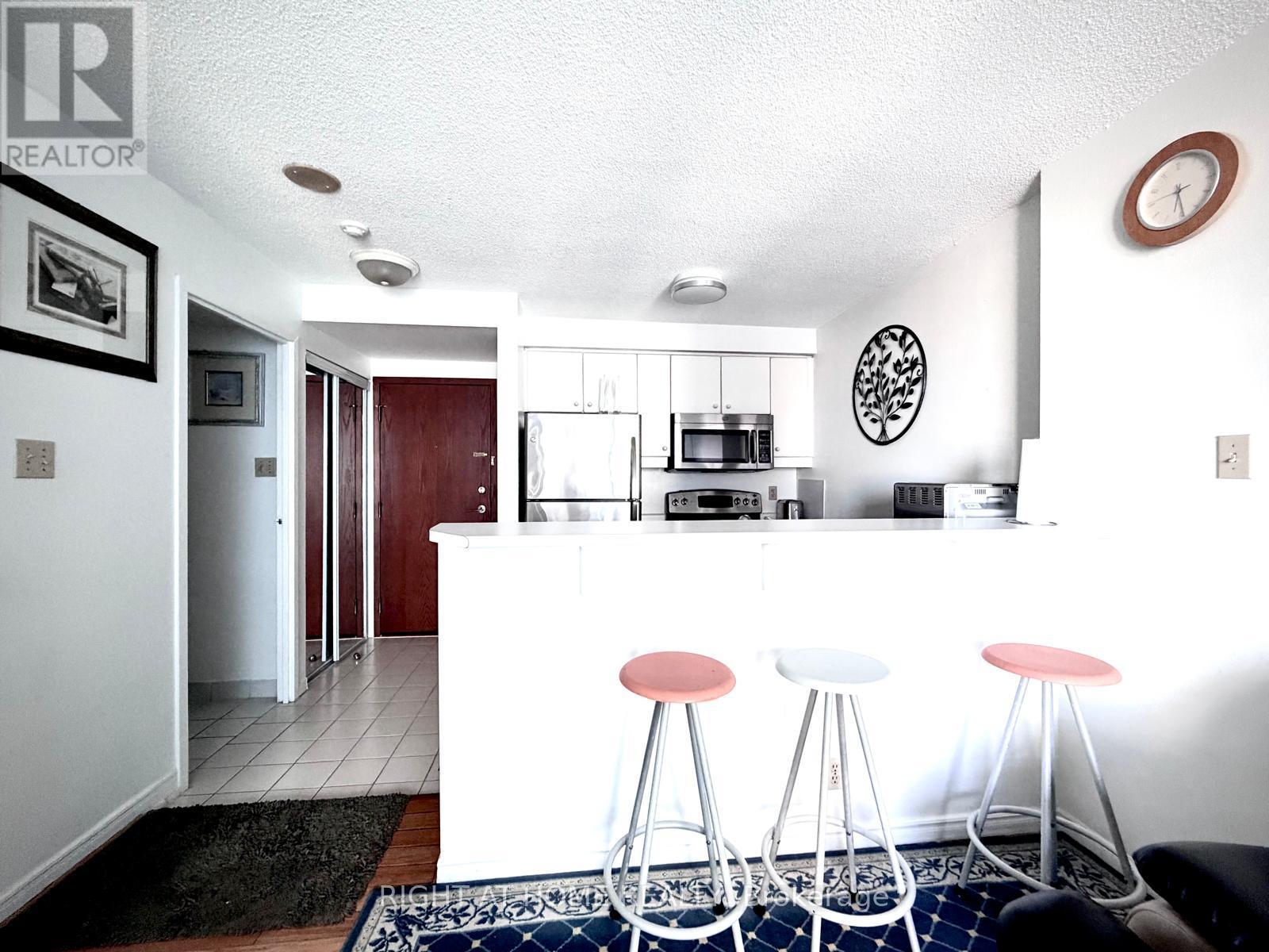 1712 - 10 Queens Quay W, Toronto, Ontario M5J 2R9 - Photo 30 - C13583610