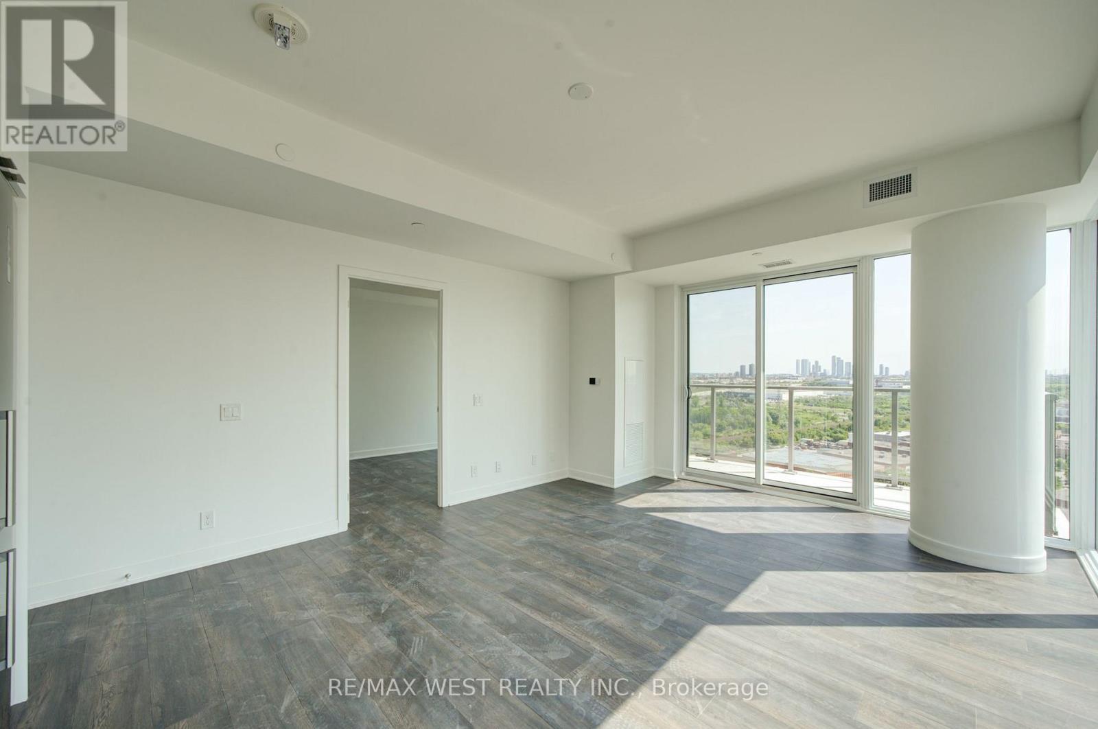 2012 - 6 Flavelle Trail, Vaughan, Ontario  L4L 0M8 - Photo 23 - N13643614