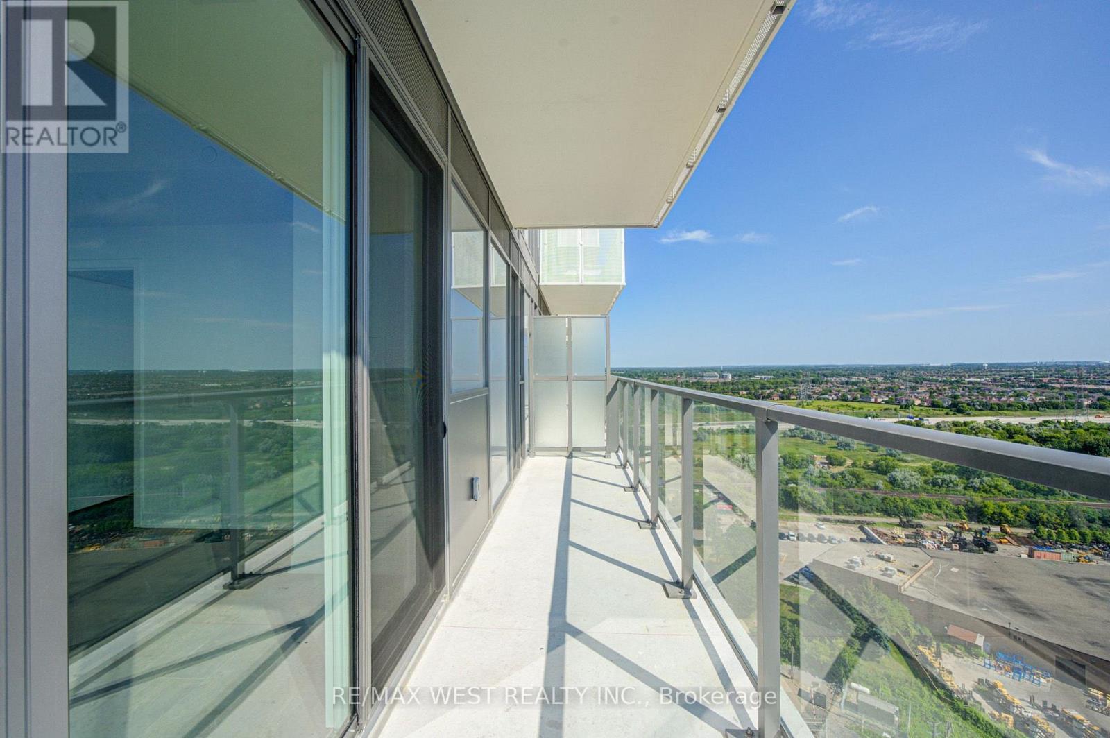 2012 - 6 Flavelle Trail, Vaughan, Ontario  L4L 0M8 - Photo 31 - N13643614