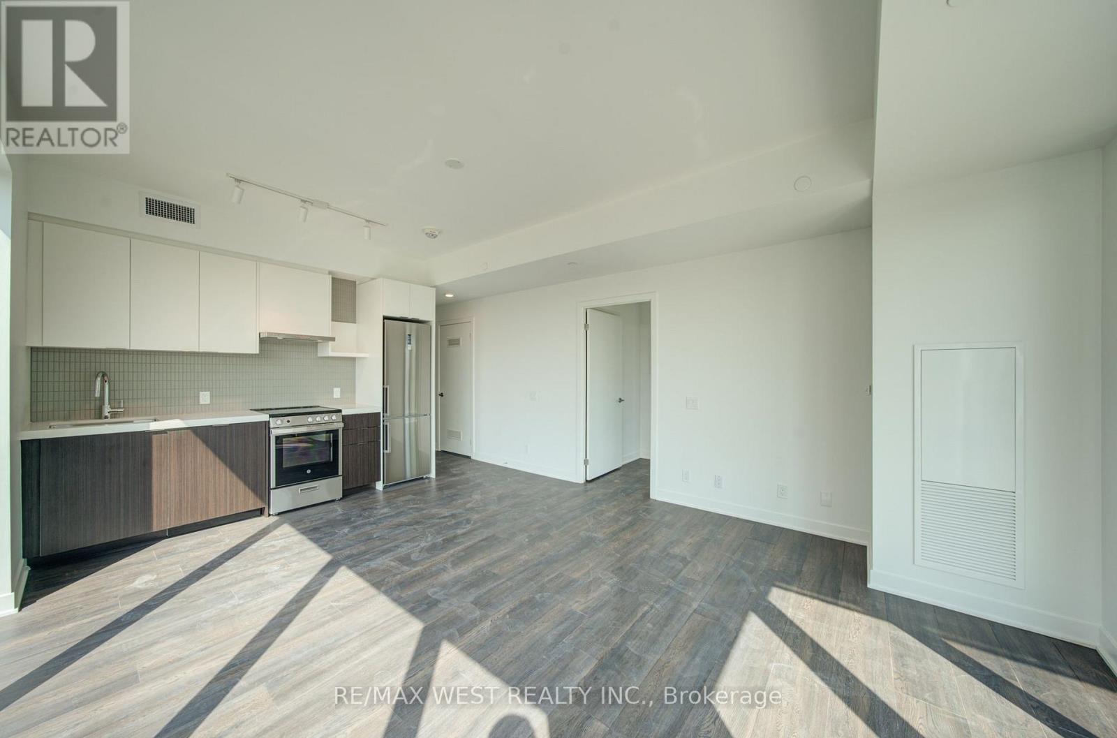 2012 - 6 Flavelle Trail, Vaughan, Ontario  L4L 0M8 - Photo 25 - N13643614