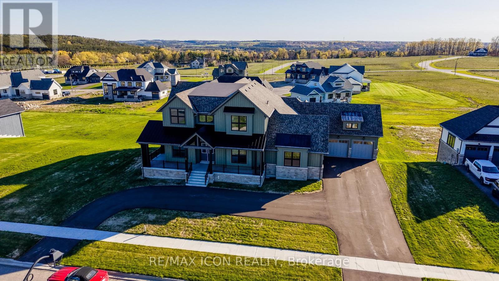 55 William Crisp Drive E, Caledon, Ontario  L7K 2R7 - Photo 2 - W13668988